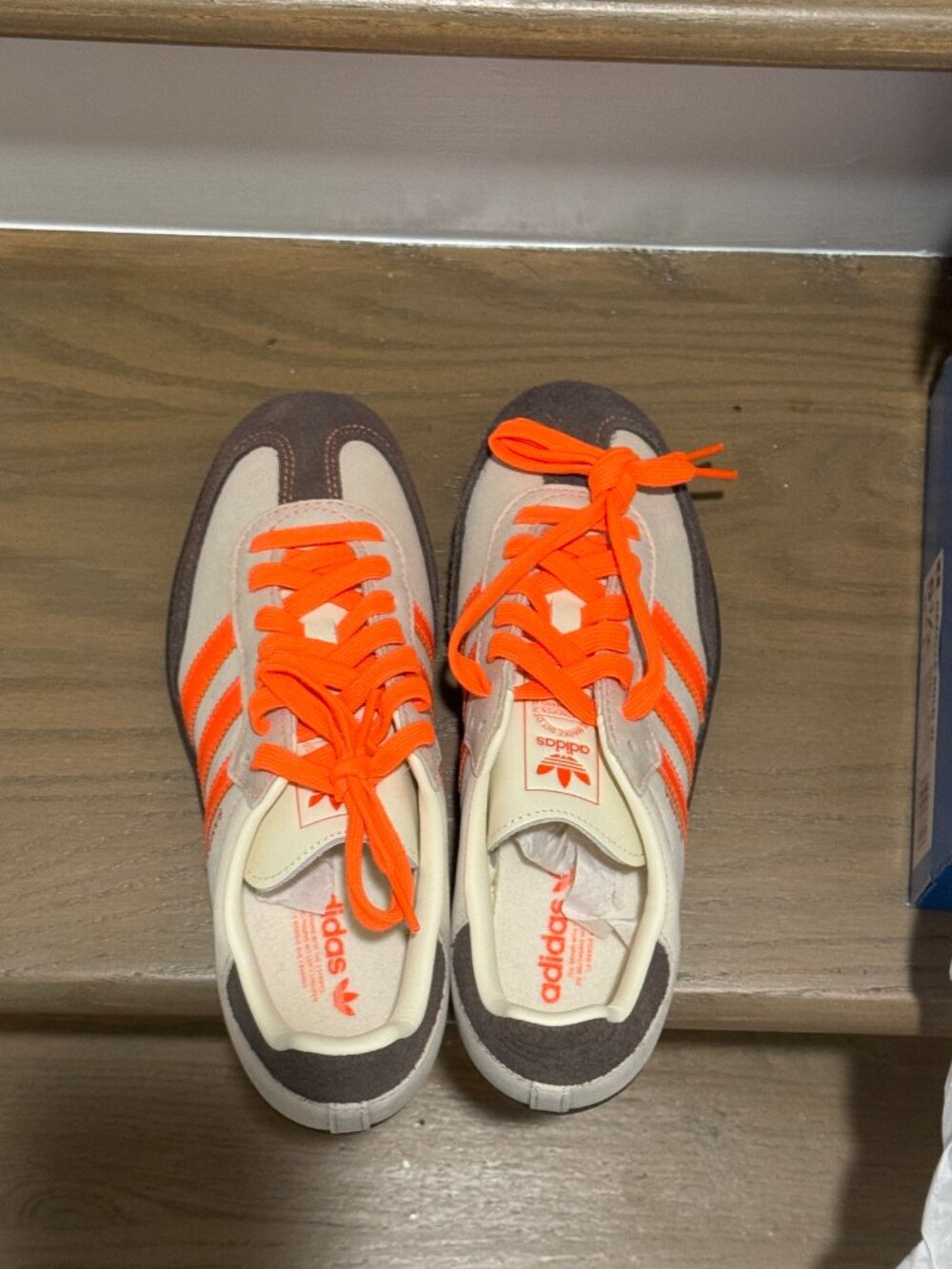 adidas Samba 'Solar Orange Cream' - M 5.5/W 6.5 - Picture 3 of 10